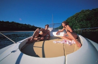  Renta de lanchas a motor 